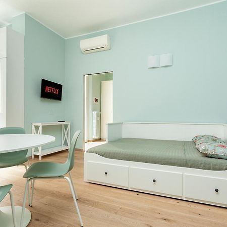 Navigli Home - Brand New Apartment Milan Luaran gambar